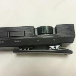 最終掲載！ブルートゥースレシーバーとイヤーピースのセットです。の画像