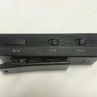 最終掲載！ブルートゥースレシーバーとイヤーピースのセットです。の画像