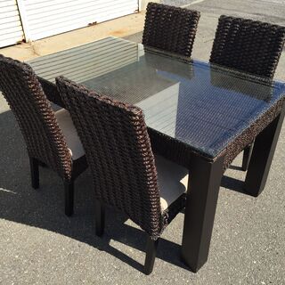 □【引取限定】定価25万円 ラタン 籐製 ガラステーブル ラタンチェア4脚 /