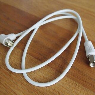 アンテナケーブル　白色 1m　新品未使用