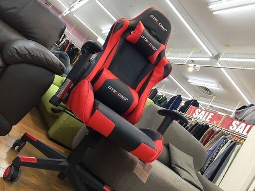 【トレファク鶴ヶ島店】GT RACING ゲーミングチェア レッド