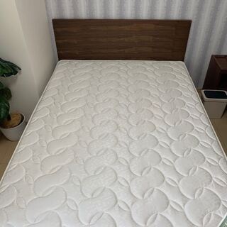 『値下げ』簡易クリーニング済【ダブルベッド】大塚家具製