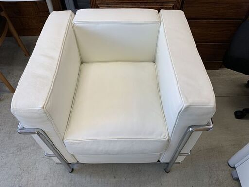ル・コルビジェ LC2 1人掛けソファ 幅76cm リプロダクト品 ホワイト 白 デザイナーズ家具 南12条店