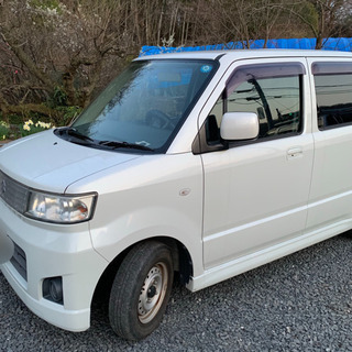 ワゴンRスティングレーの画像