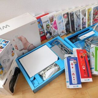 任天堂Wii　本体とソフト、リモコン3個、プロコン、スマブラホワ...
