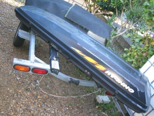 値引きしました　9千円から他3台あります　　RV INNO ルーフ　ボックス　大型　まだまだ　使用可能　複数あります　いい物から売れていきますので早めのお願いします