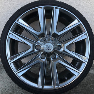 ハイエース用 20インチ タイヤセットLEXUS・トヨタ純正風チタングロスカラーの画像