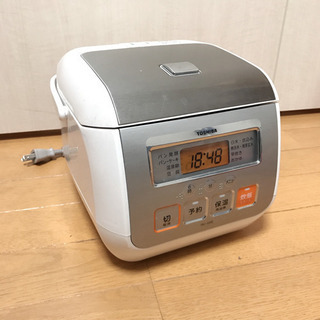 取引中【中古】TOSHIBA 炊飯器　3合炊き