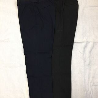 《お譲りします》ユニクロ・ストレッチスリムパンツ・レディースの画像