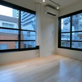 【新築】☆敷礼0、フリーレントで初期費用格安☆デザイナーズ！ペット可！オートロック付き！！ - 賃貸（マンション/一戸建て）