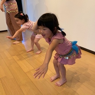 ベリーダンス 、ヨガの画像