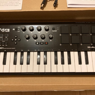 M-AUDIO MIDIキーボードの画像