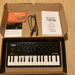 M-AUDIO MIDIキーボードの画像