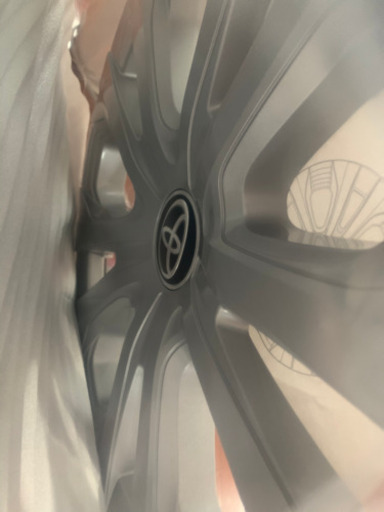 【新車外し】プリウス50 後期 純正アルミホイール 15インチ ホイールカバー&ホイールナット付 S特別仕様車外し