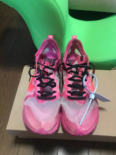 【off-white/NIKE】コラボ　ズームフライ  ピンク
