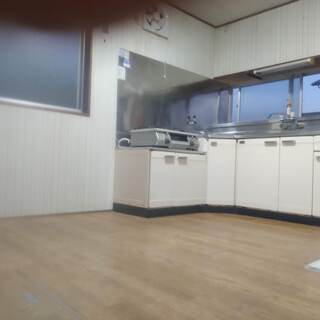 【三条市神明町】家賃交渉可、ペット可、DIY可、駐車場別途至近 - 不動産