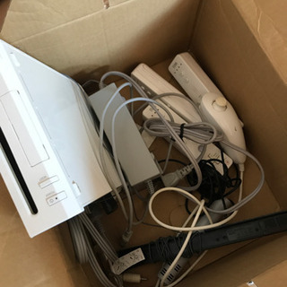 Wii本体セット リモコン×3 急ぎ