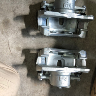 70系ヴォクシー　フロントブレーキキャリパーASSYの画像