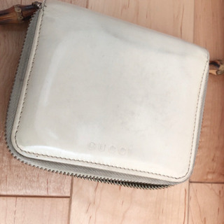 （取引先決定）100円！GUCCI グッチ海外直営店購入 お財布　の画像