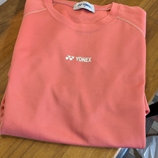 ヨネックス　ピンク色　ＴシャツMサイズ