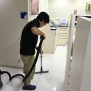 【北摂地域のハウスクリーナーの方大歓迎】北摂地域フロアメンテナンス　時給1200円で作業手伝い可能な方　の画像