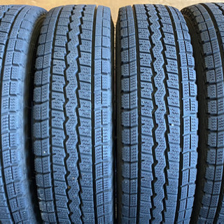 145R12 6PR LT・軽トラ軽バン用スタッドレスタイヤ4本...