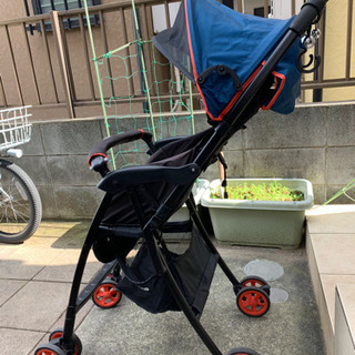 アップリカ マジカルエアー ベビーカー の画像