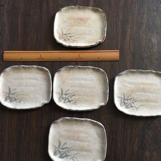 銘々皿　2種類の画像