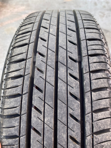 185/65R15 夏タイヤ　9分山　ホイルキャップ付き