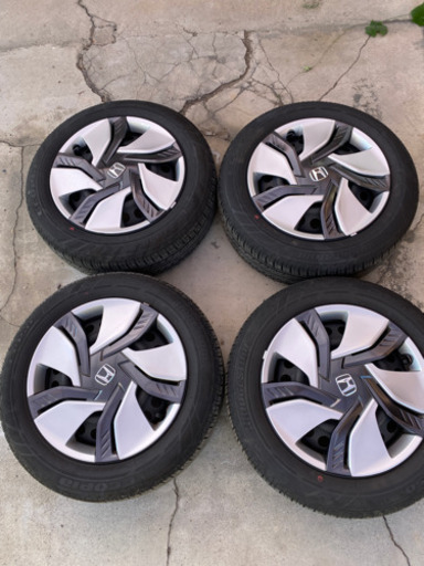 185/65R15 夏タイヤ　9分山　ホイルキャップ付き