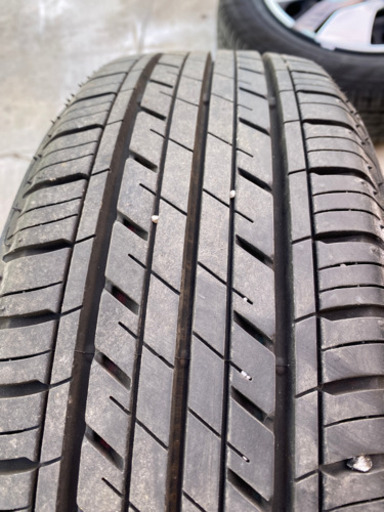 185/65R15 夏タイヤ　9分山　ホイルキャップ付き