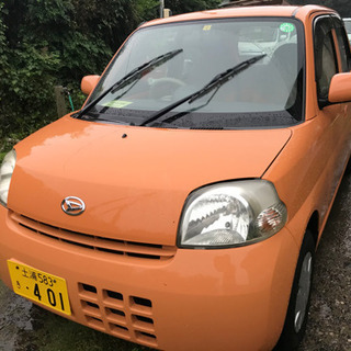 タイヤ山まだまだありますの画像