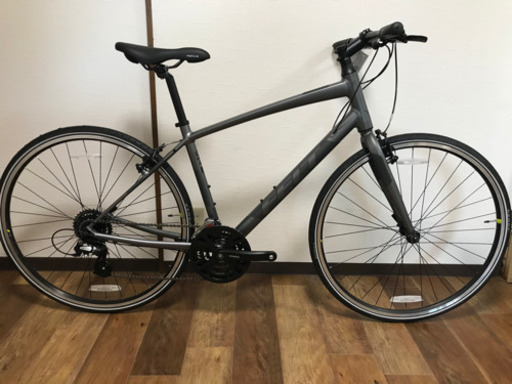 未使用 FELT フェルト VERZA SPEED 50 マットグレー2020 クロスバイク