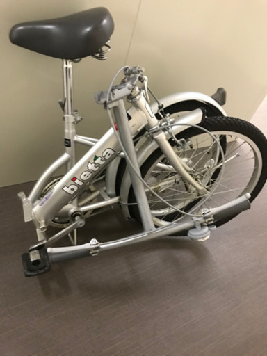 20インチ　折りたたみ自転車
