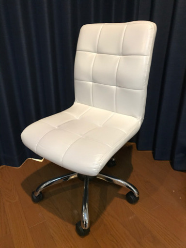決まりました☆椅子☆ネイルチェア☆中古☆3000円