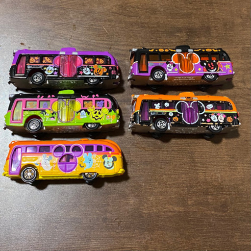 ディズニートミカ  ハロウィン  バス  セット