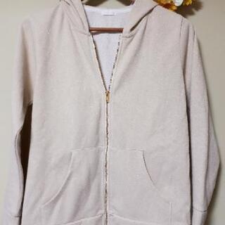 急募🔊 クリームベージュ ラメ ファスナー フード ポケット パーカー