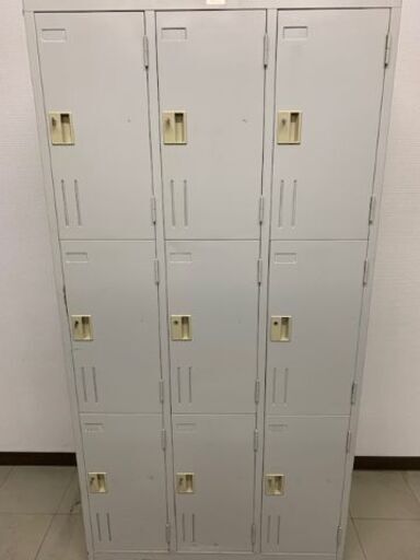 ★値下げ★直接引渡限定★ロッカー　Chitose　鍵7個付き　中古品　店舗用品　幅900mm×高さ1800mm×奥行515mm