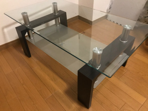 ガラスローテーブル