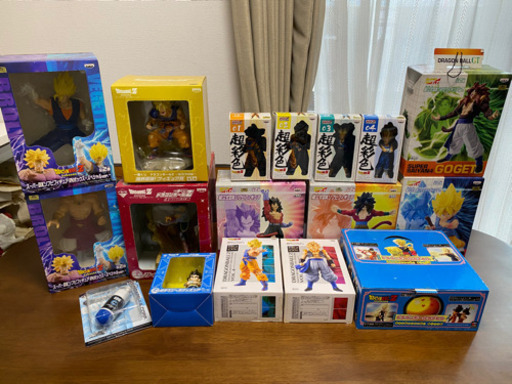 値下げしました！【3万円→1.5万円‼︎】写真4枚分ドラゴンボールグッズ全部まとめて！