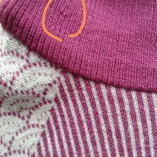 モリハナエ　ニットセーター　11号の画像