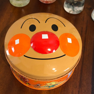 アンパンマン クッキー缶