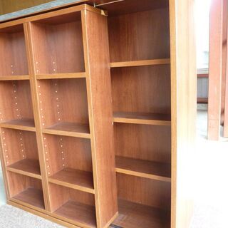 スライド式 ラック 本棚 多目的ラックの画像