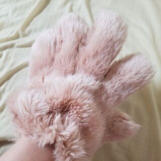 モコモコ手袋の画像
