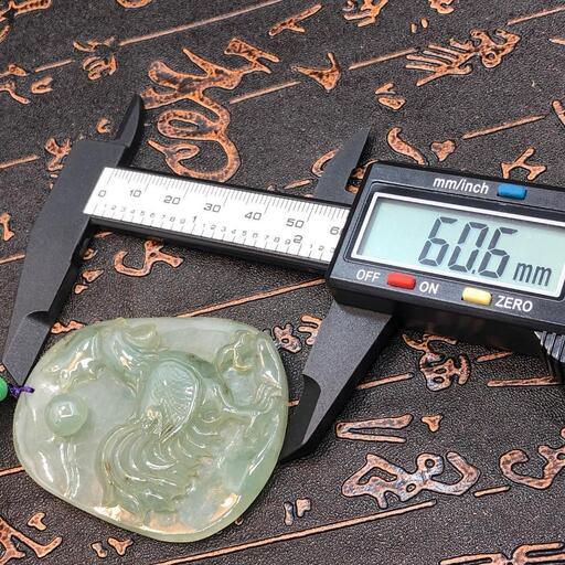 ネックレス 鶏 ミャンマー産 本翡翠 氷ヒスイ 誕生日プレゼント 酉年 本物保証