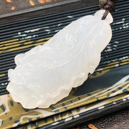 ネックレス 白菜 本翡翠 氷ヒスイ 透明感 誕生日プレゼント 縁起物 本物保証
