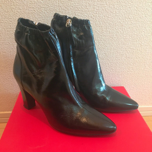 ZARA★ショートブーツ