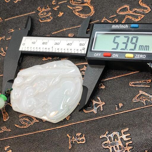 ネックレス 猿 本翡翠 氷ヒスイ 緑色 誕生日プレゼント 申年 天然石 本物保証