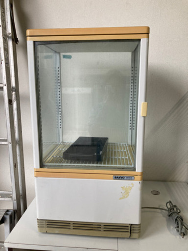 冷蔵ショーケース