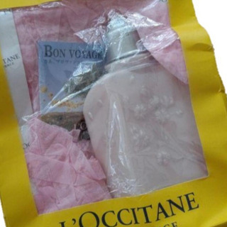 L'OCCITANE Fleurs de Cerisier Ch...